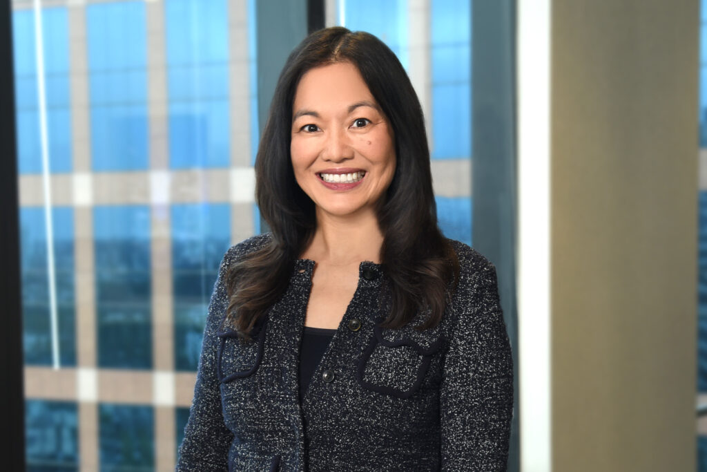 Tirzah Lowe Headshot