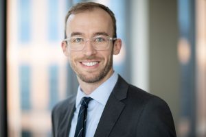 Two Bills Introduced to Target “Patent Thickets” and “Product Hopping” Headshot